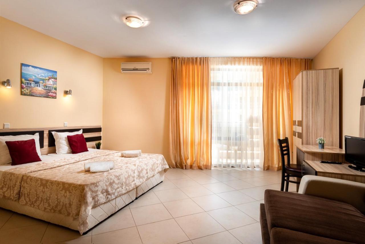 Hotel St Valentine All Inclusive Slăntjev Brjag Exteriör bild